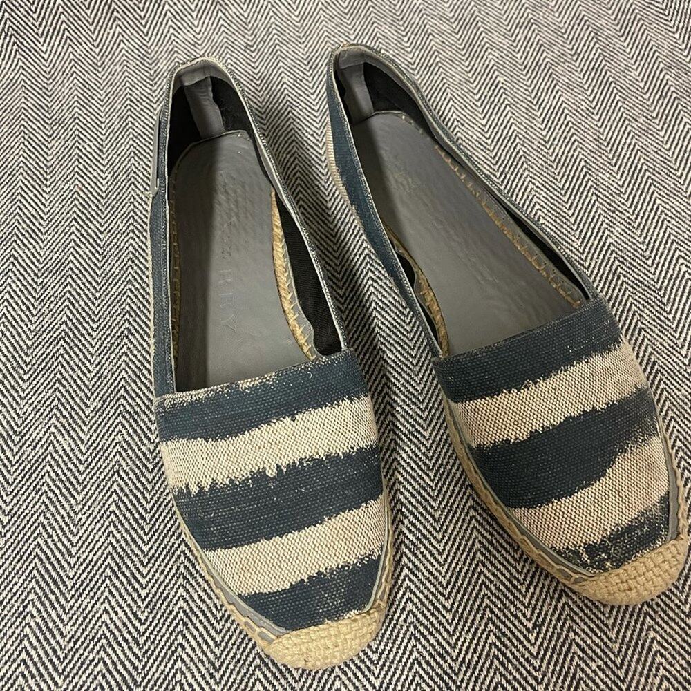 BURBERRY - Hodgeson Resort Capsule Stripe Espadrille Slip-On Flat - Picture 4 of 9
